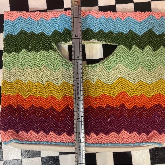 Seeded Clutch - Picture 5 of 5